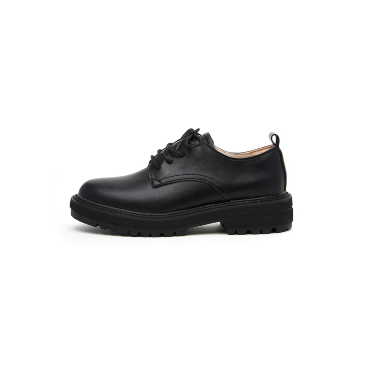 The Korner Karin Oxfords Black