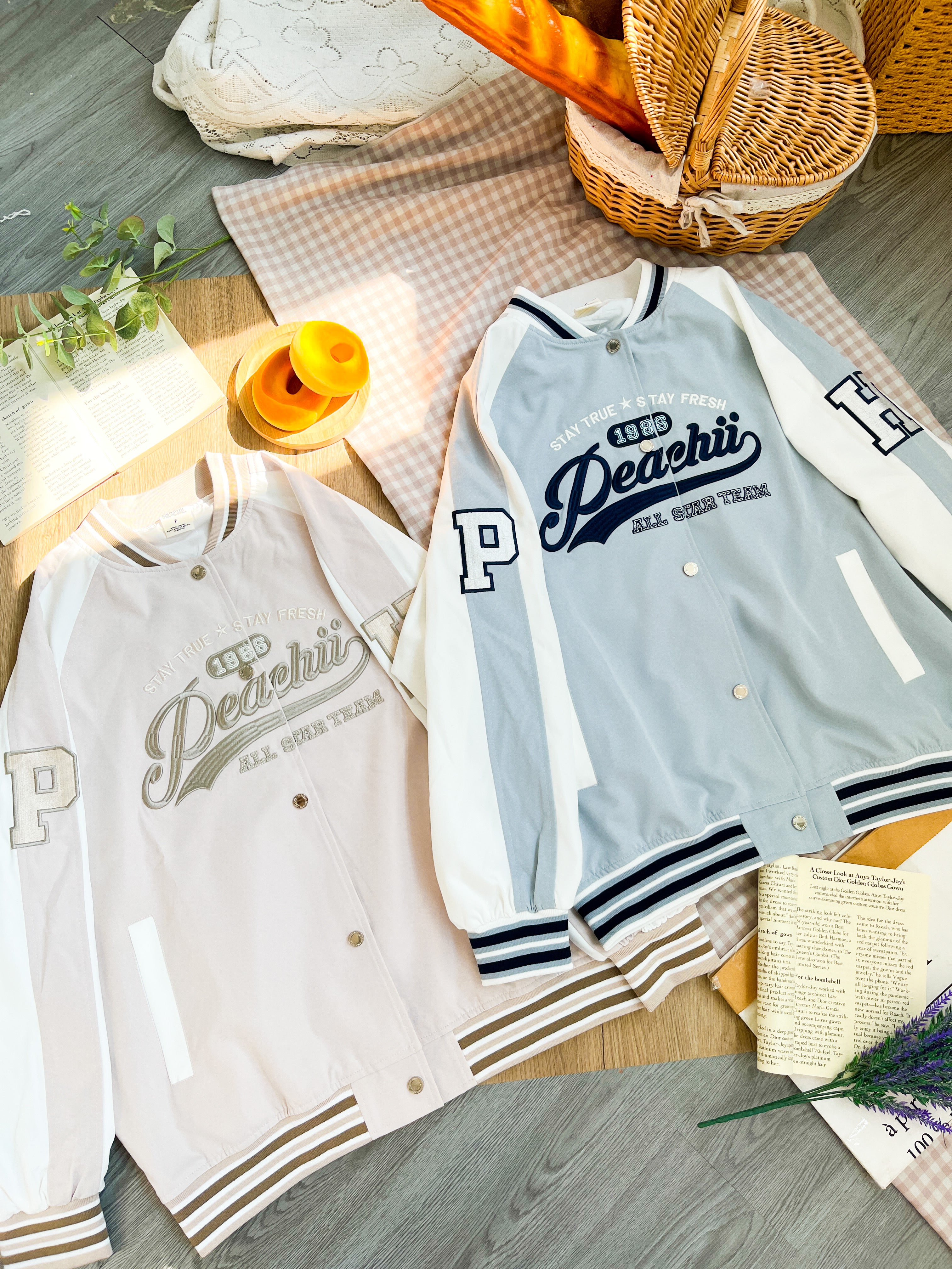 Peachii Baseball Graphic Jacket Hazel EA8376