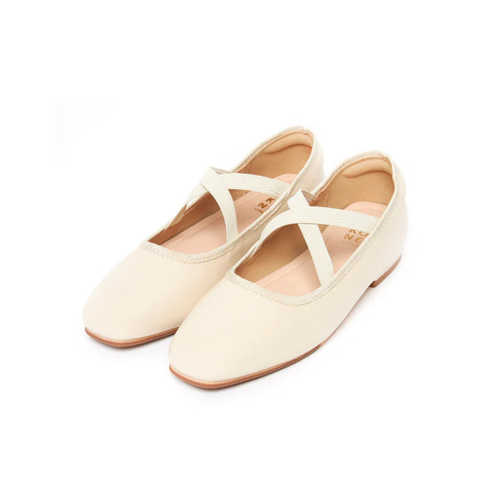 The Korner Kross Ballet Flats Bein