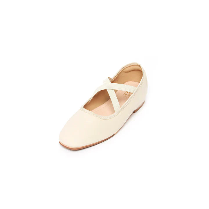 The Korner Kross Ballet Flats Bein