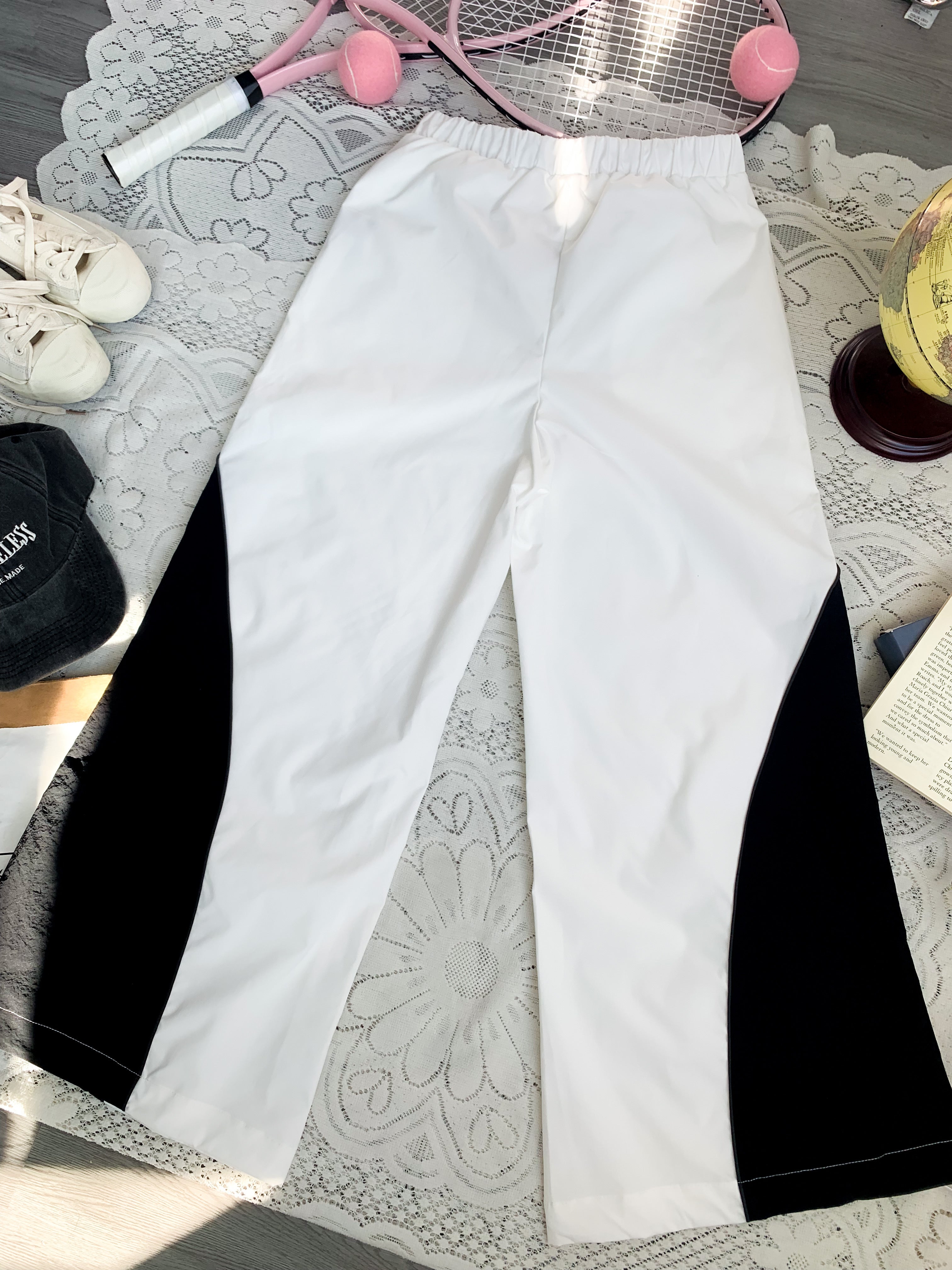 Peachii Nylon Pants White EA6087