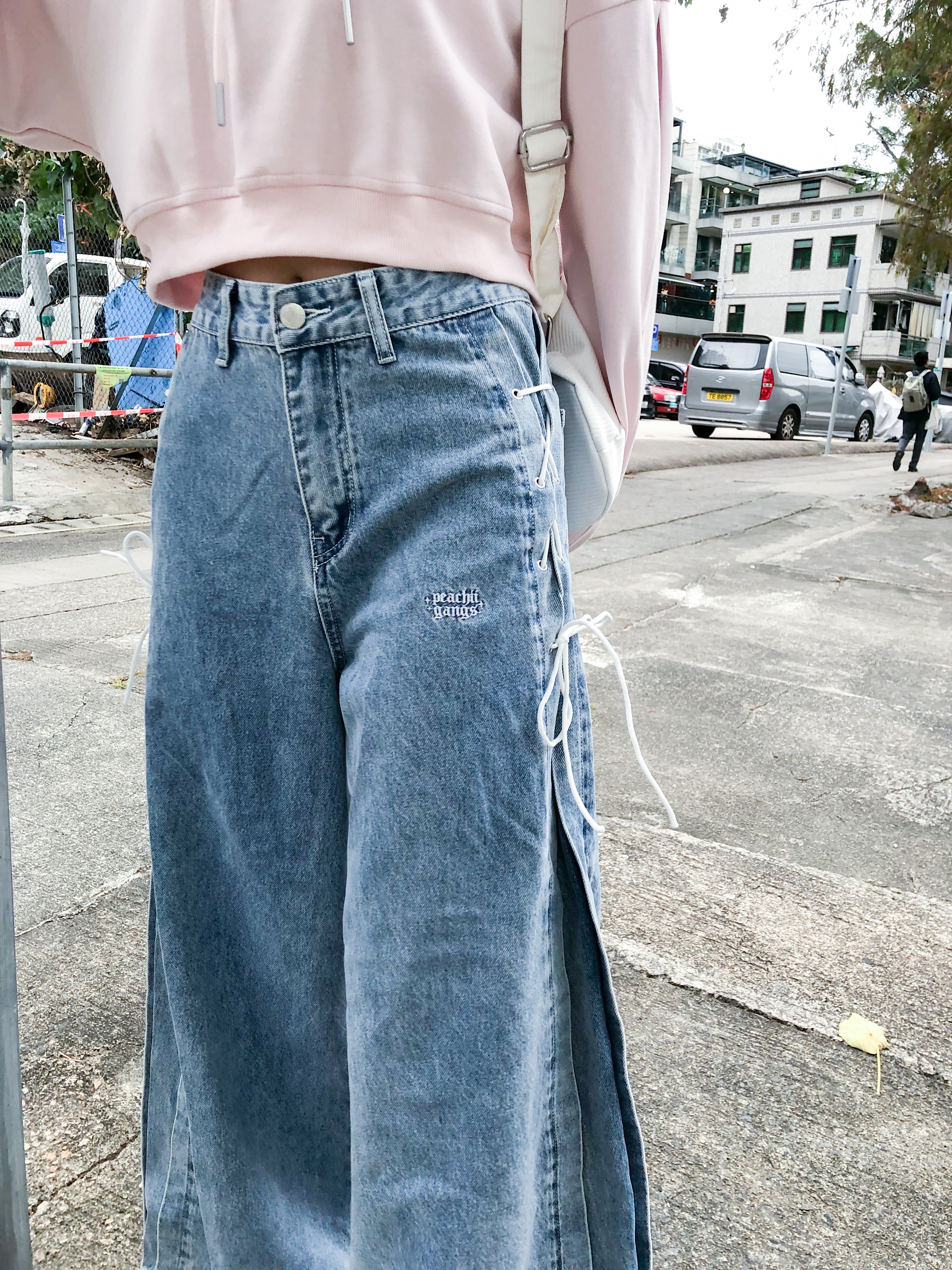 Peachii Denim Embroidery Pants Blue EA6089