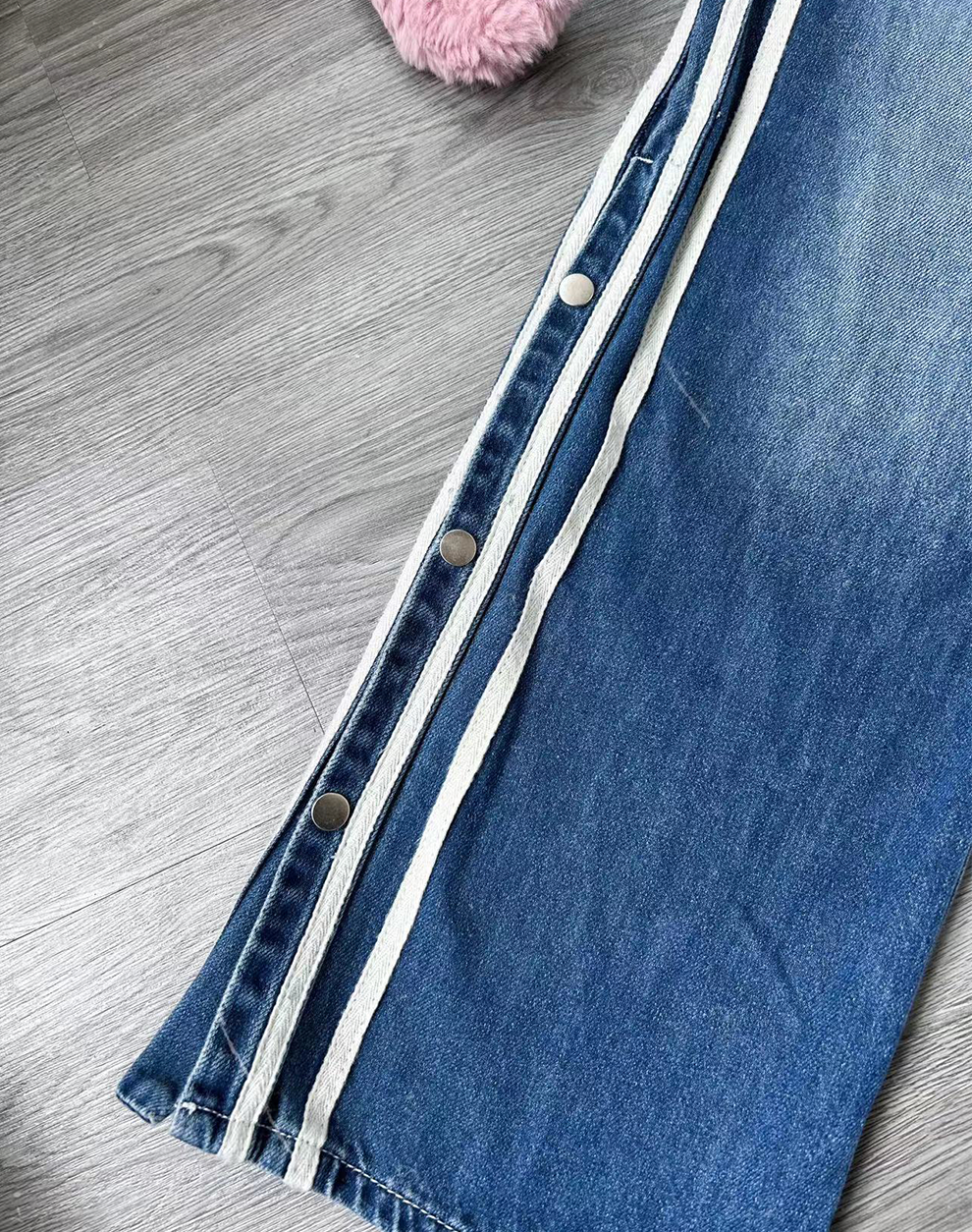 【買一送一】Peachii Side Stripe Jeans Dark Blue  EA6045